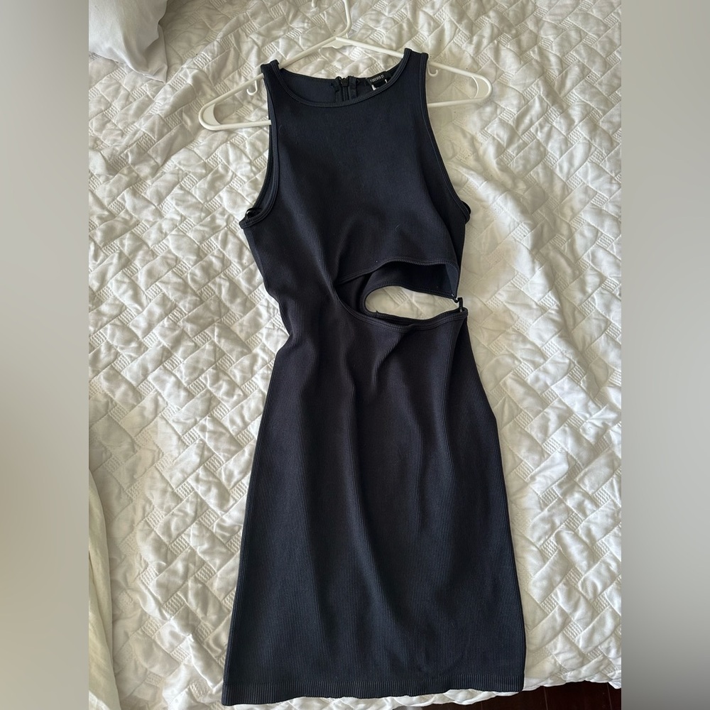 Elegant Black Sleeveless Dress